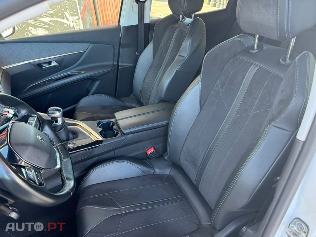 Peugeot 3008 BlueHDi 130 Stop & Start Crossway