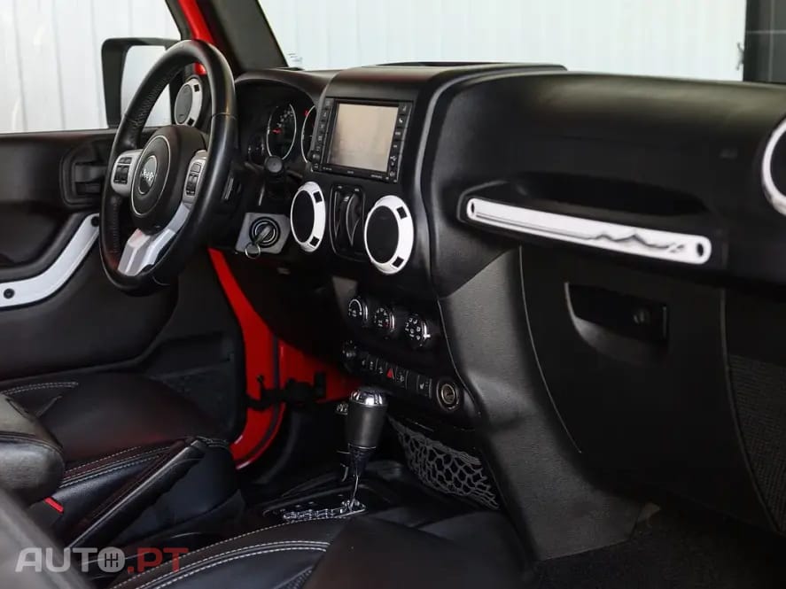Jeep Wrangler 2.8 CRD Auto Sport