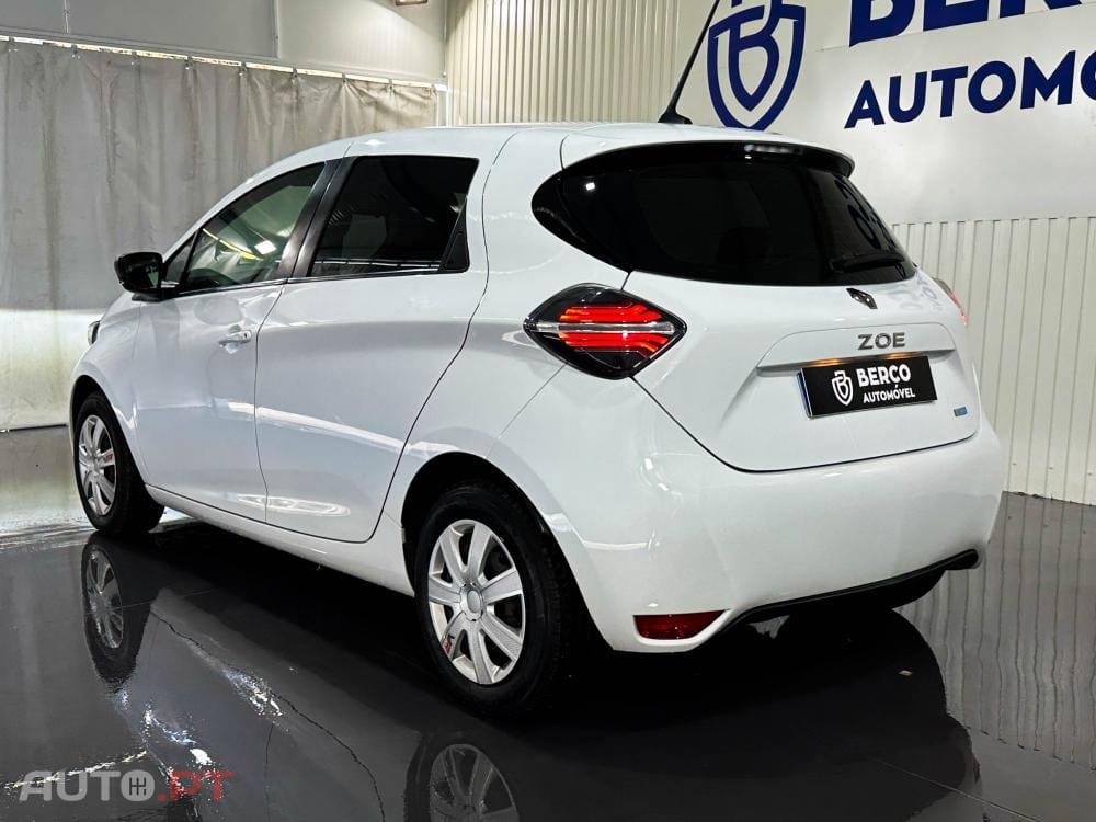 Renault Zoe Outro