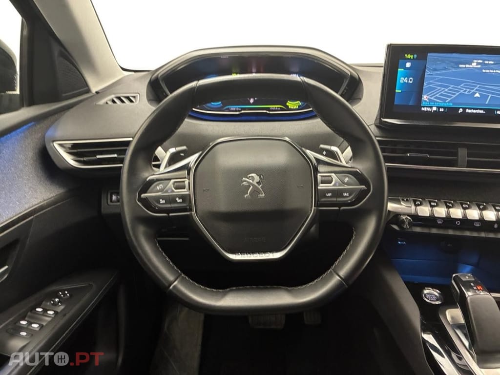 Peugeot 3008 1.6 Hybrid Allure Pack e-EAT8