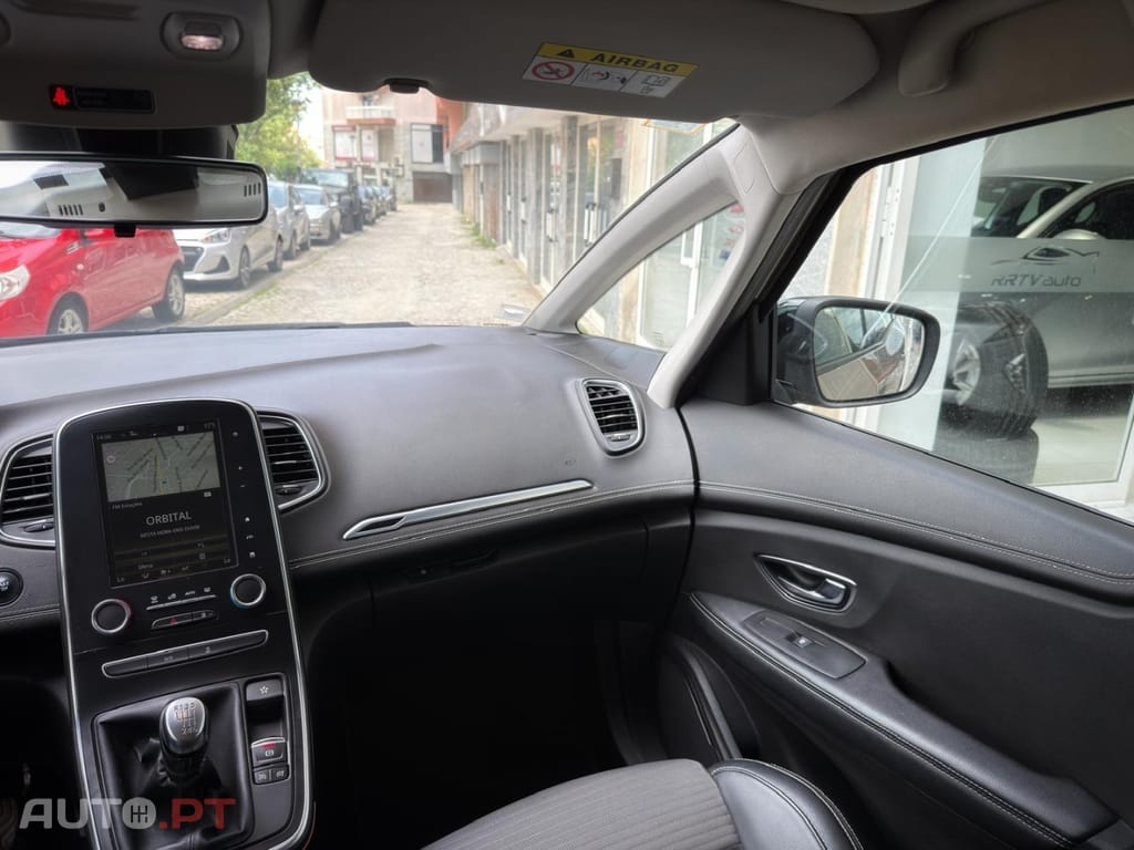 Renault Grand Scénic 1.5 dCi Intens Hybrid Assist SS
