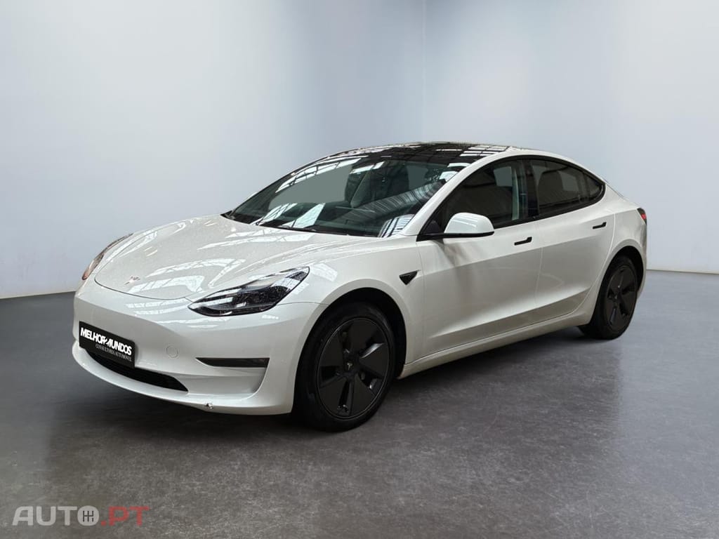 Tesla Model 3 Standard Range Plus RWD