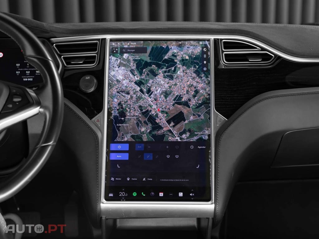 Tesla Model S 75