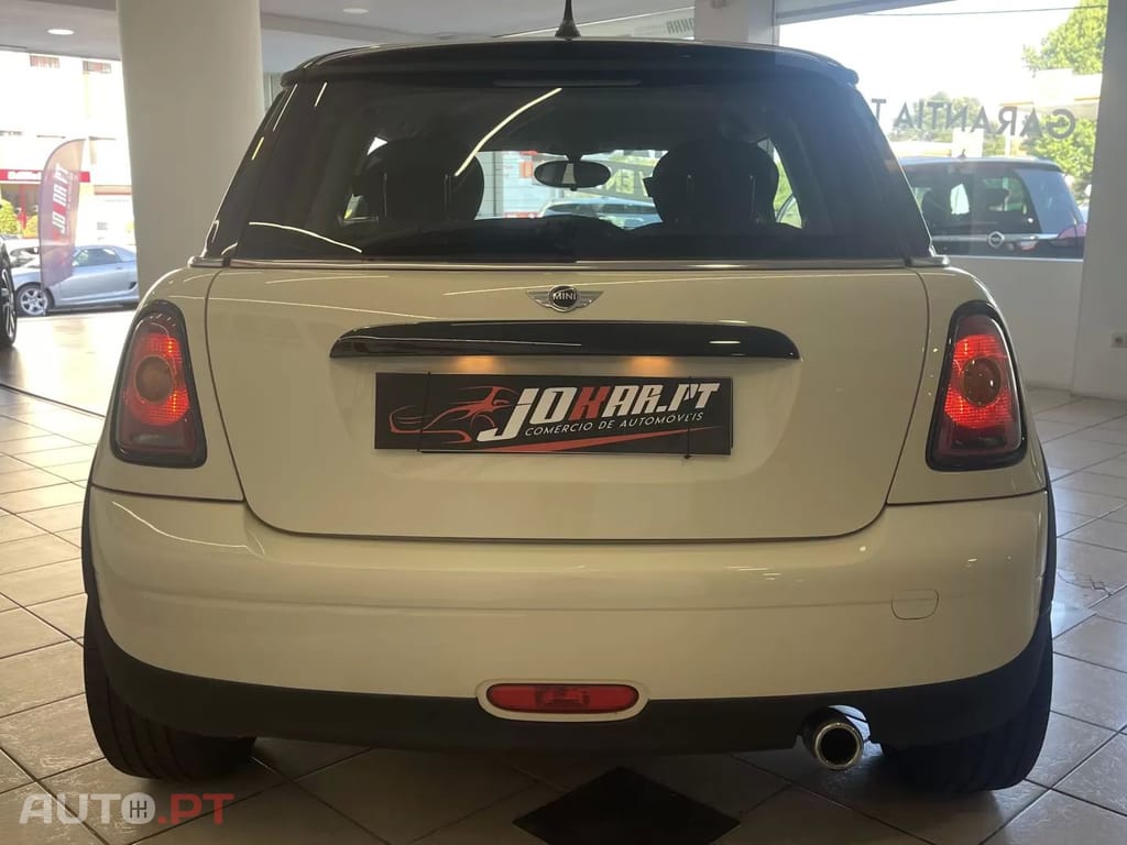 MINI One D - Black Details JLL 17
