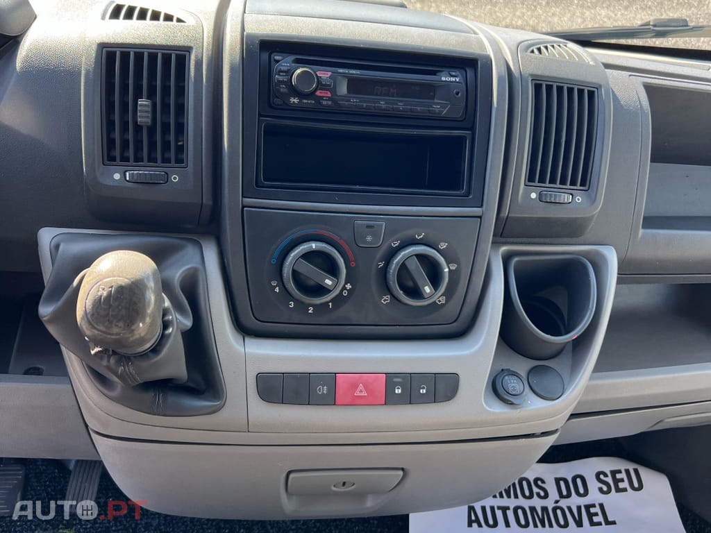 Peugeot Boxer 2.2 HDi 330 L2H2