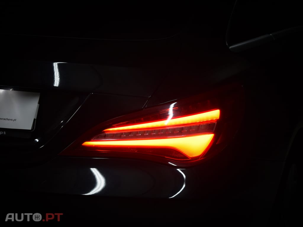 Mercedes-Benz CLA 180 1.5
