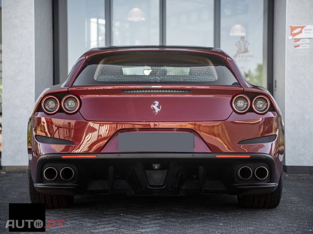 Ferrari California 4.3 V8