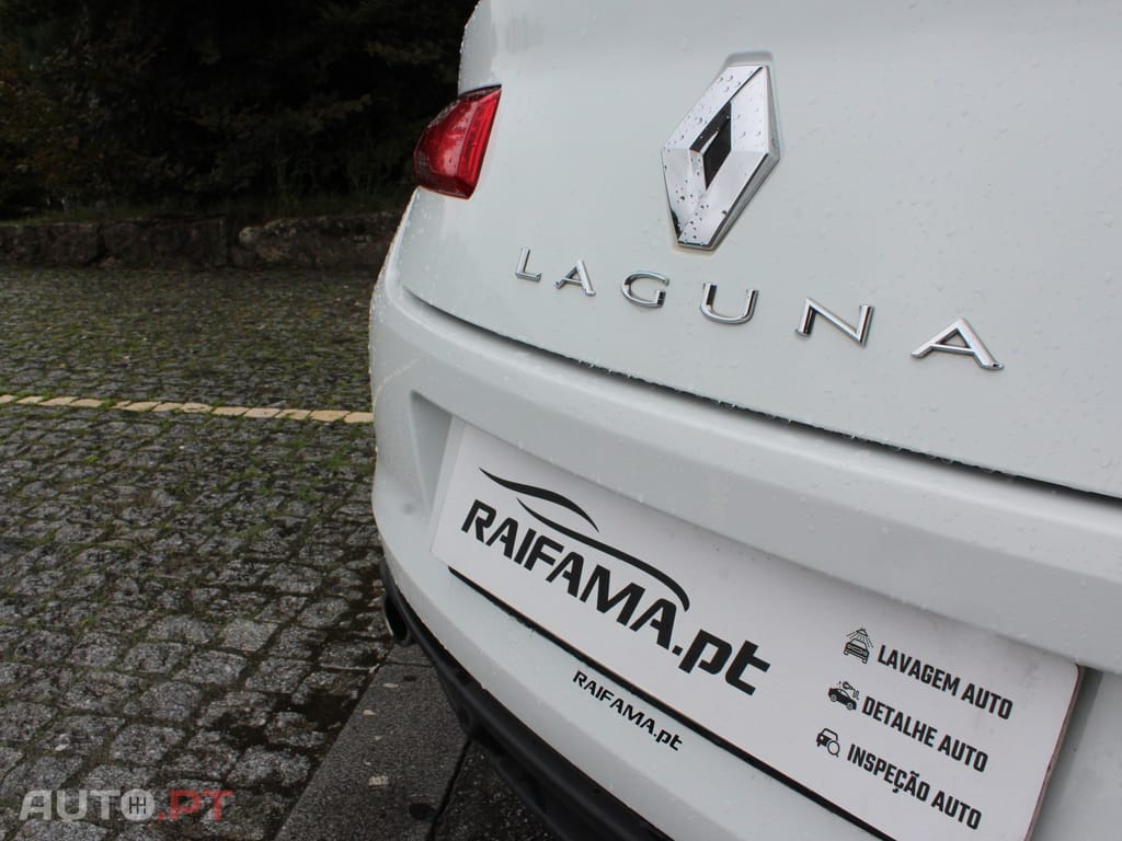 Renault Laguna Coupe 2.0 dCi Dynamique S 4Control