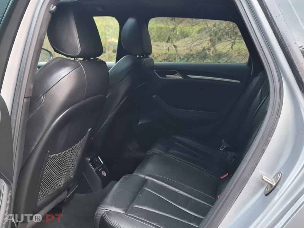 Audi A3 Sportback 2.0 TDi S-line S tronic