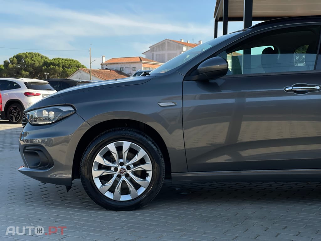 Fiat Tipo 1.3 M-Jet Lounge