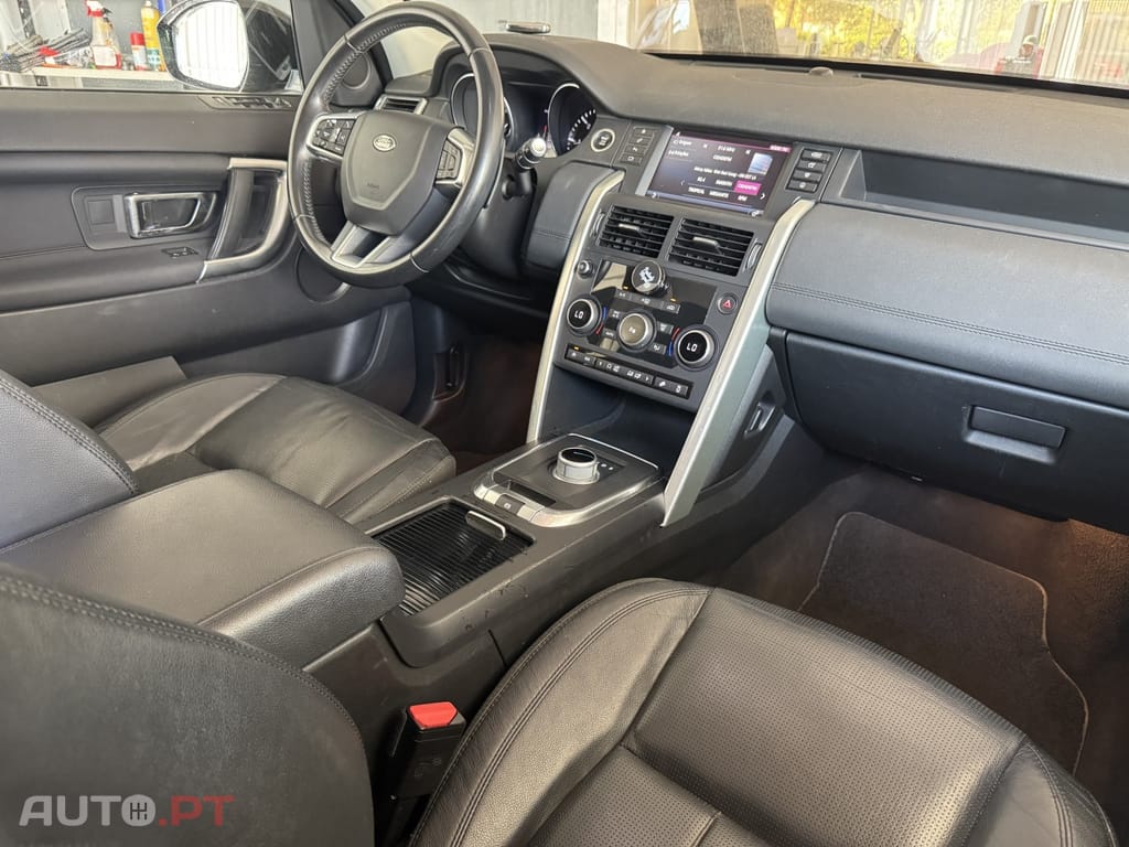 Land Rover Discovery Sport 2.2 SD4 HSE Luxury Auto — fotografia 23