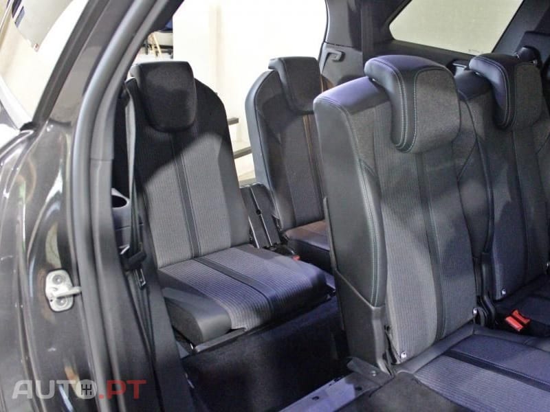 Peugeot 5008 1.5 BlueHDi Allure Pack