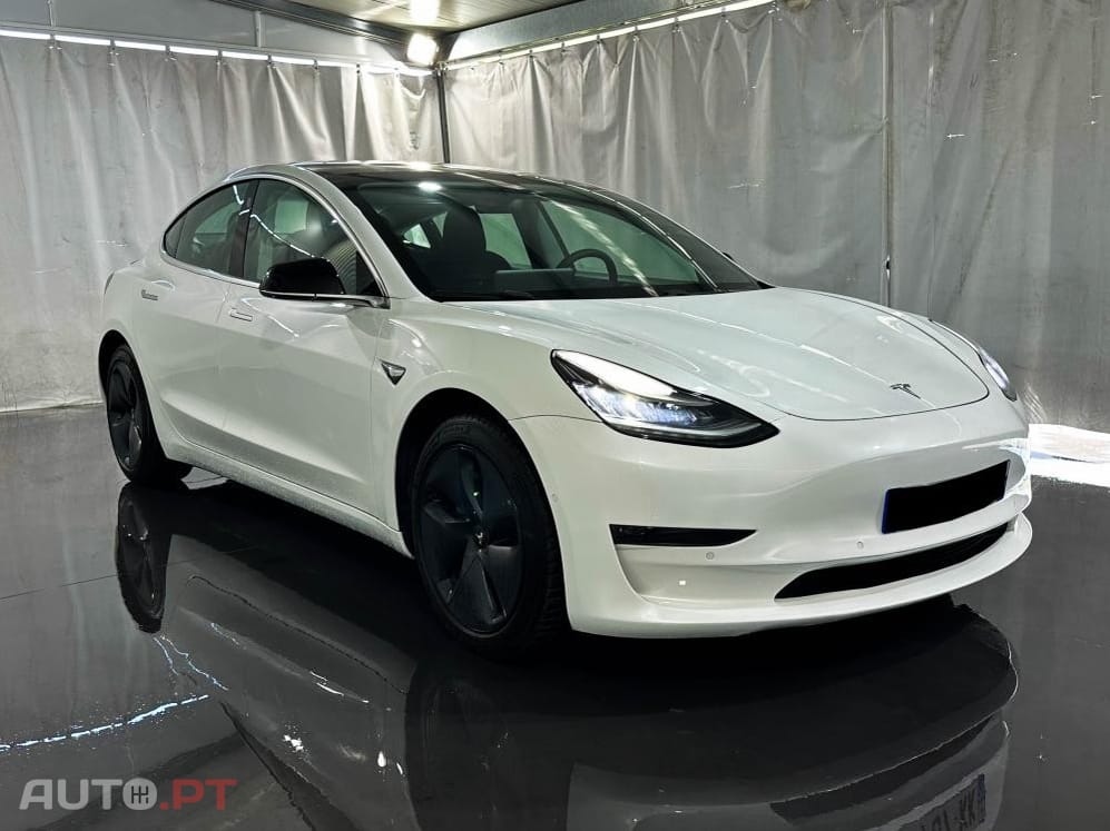 Tesla Model 3 Long-Range Dual Motor AWD