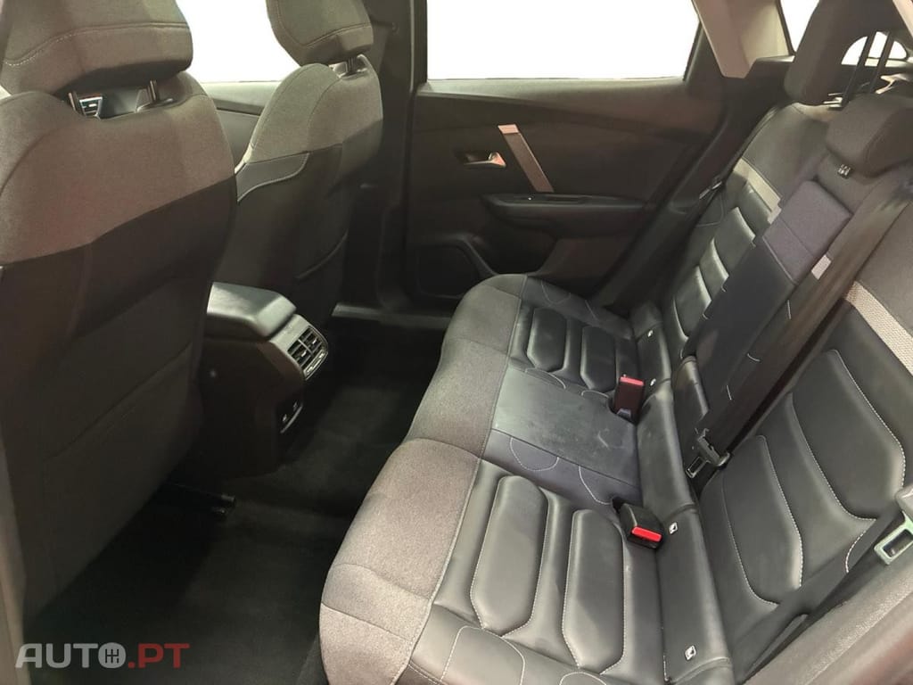 Citroen C4 1.2 PureTech Shine