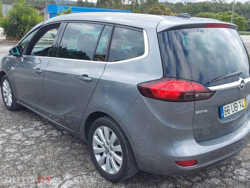 Opel Zafira 1.6 CDTi Cosmo