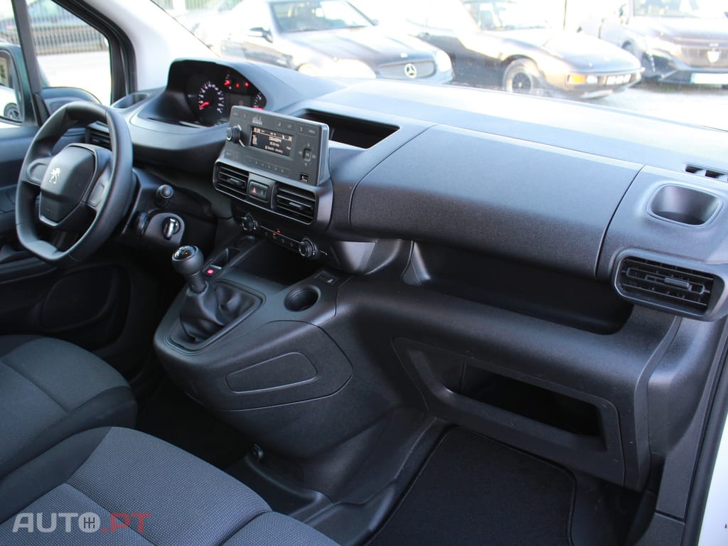 Peugeot Partner 1.5 BlueHDi Pro Longa