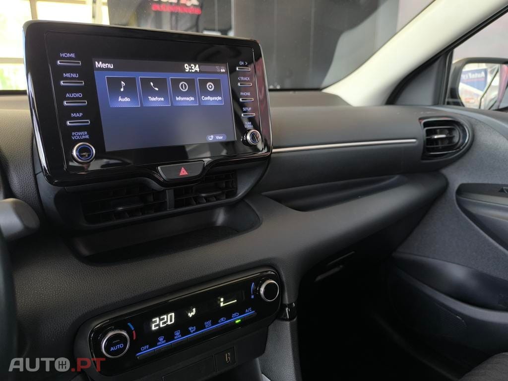 Toyota Yaris 1.5 HDF COMFORT PLUS 115 CV