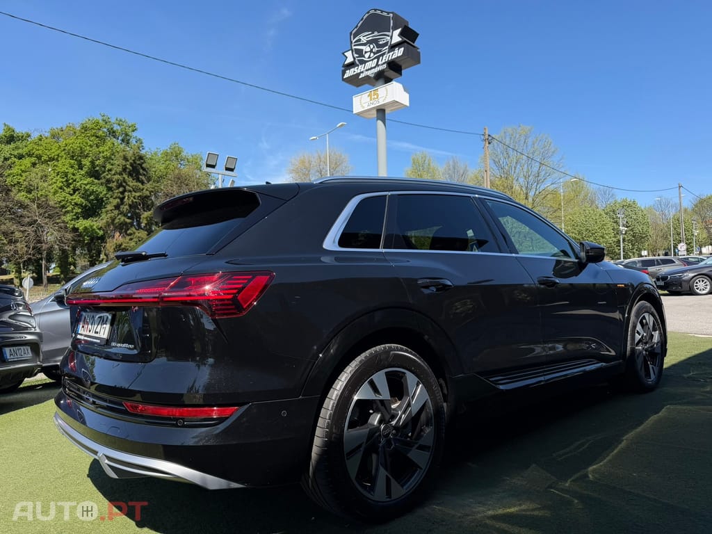 Audi E-Tron 55 quattro S line
