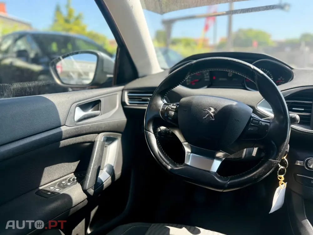 Peugeot 308 1.6 BlueHDi Allure