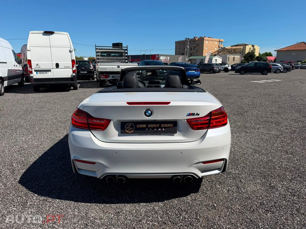 BMW M4 Auto