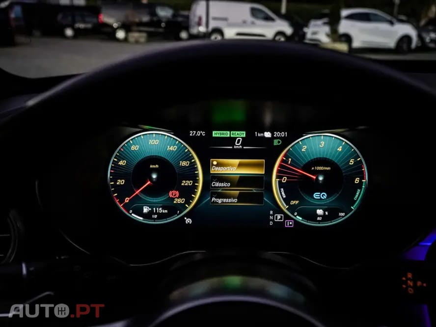Mercedes-Benz C 300 Outro