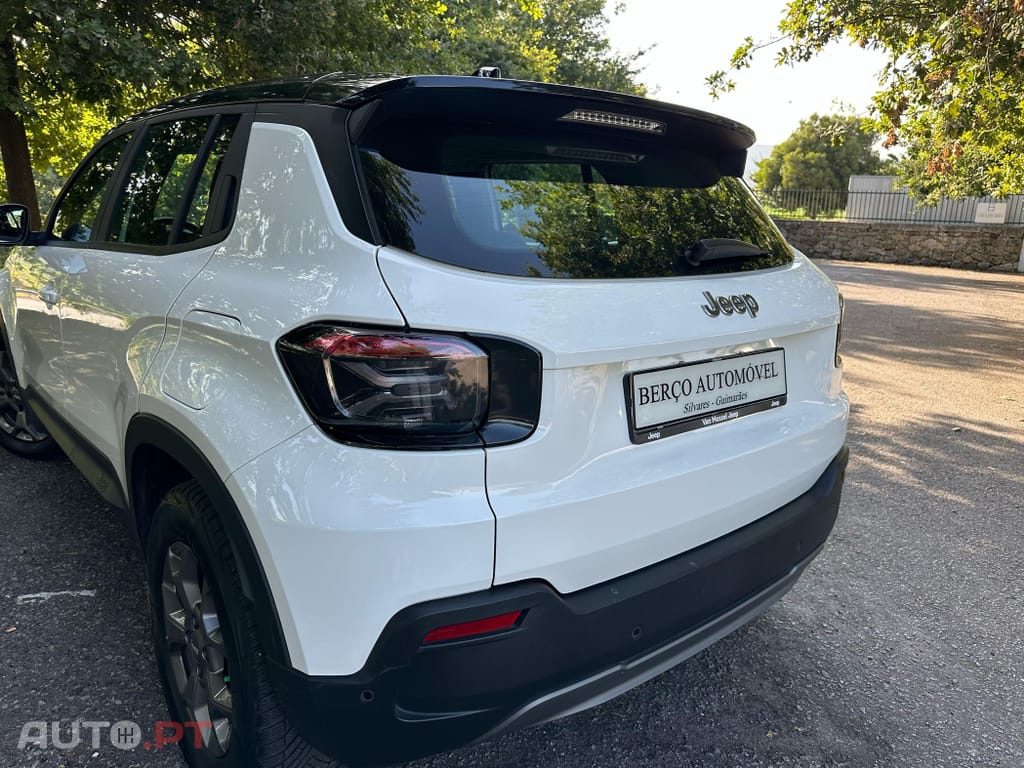 Jeep Avenger Longitude 54kWh