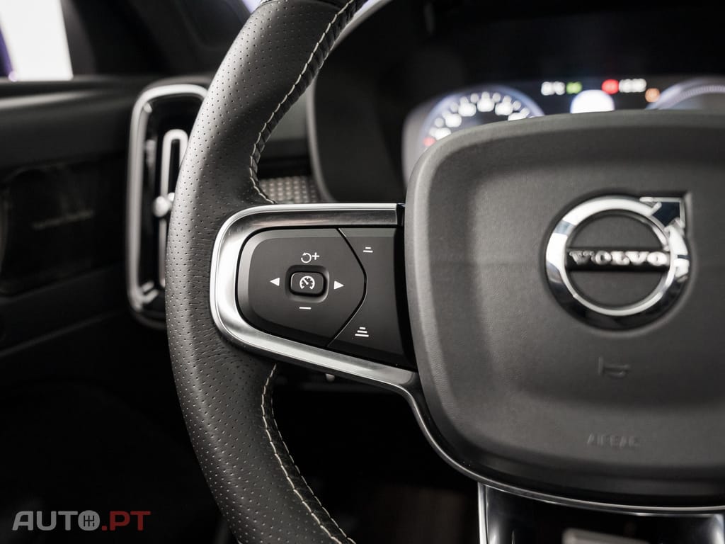 Volvo XC40 1.5 T5 PHEV R-Design