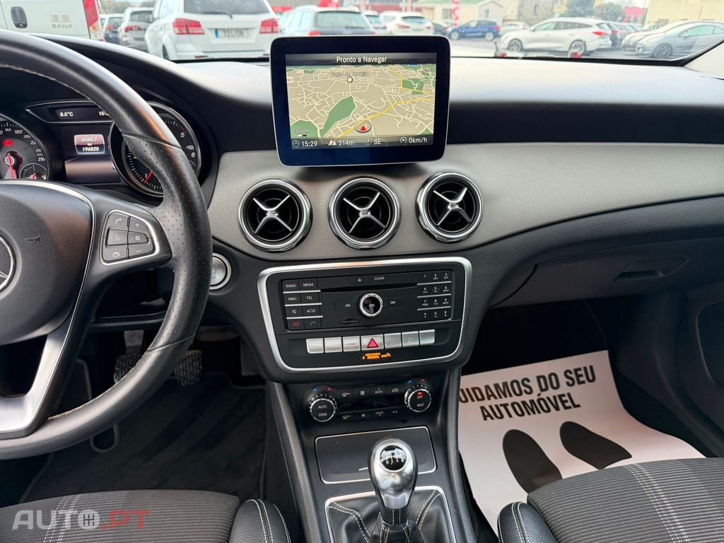 Mercedes-Benz GLA 180 CDi Urban