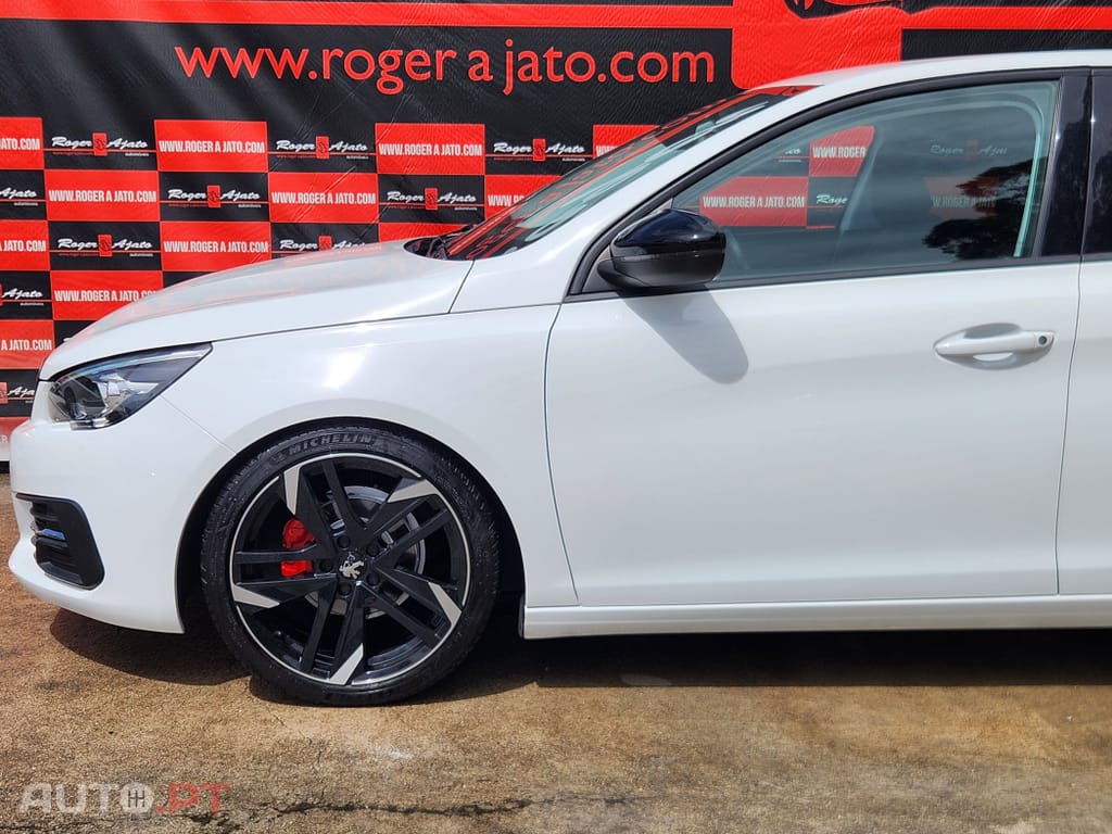 Peugeot 308 1.5 BlueHDi Business Line