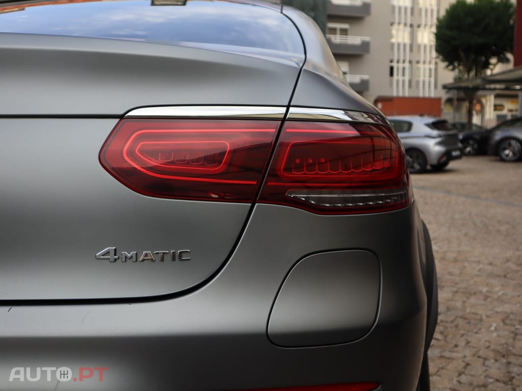 Mercedes-Benz GLC 300 de Coupe 4Matic 9G-TRONIC AMG Line