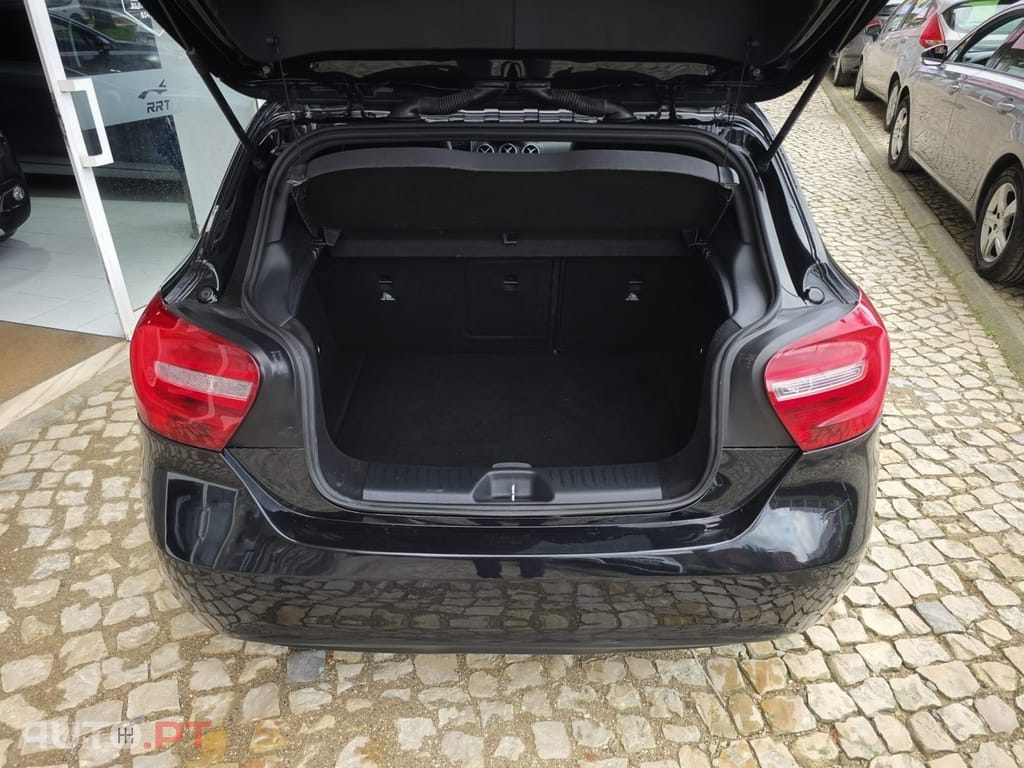 Mercedes-Benz A 180 CDI (BlueEFFICIENCY) Style