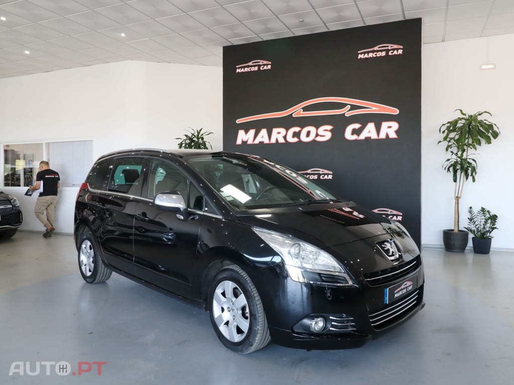 Peugeot 5008 1.6 E-HDi 7L Active 2-Tronic
