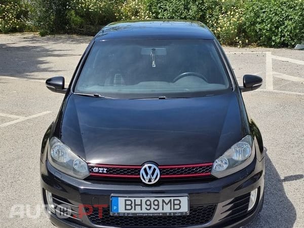 Volkswagen Golf 2.0 TSI GTI