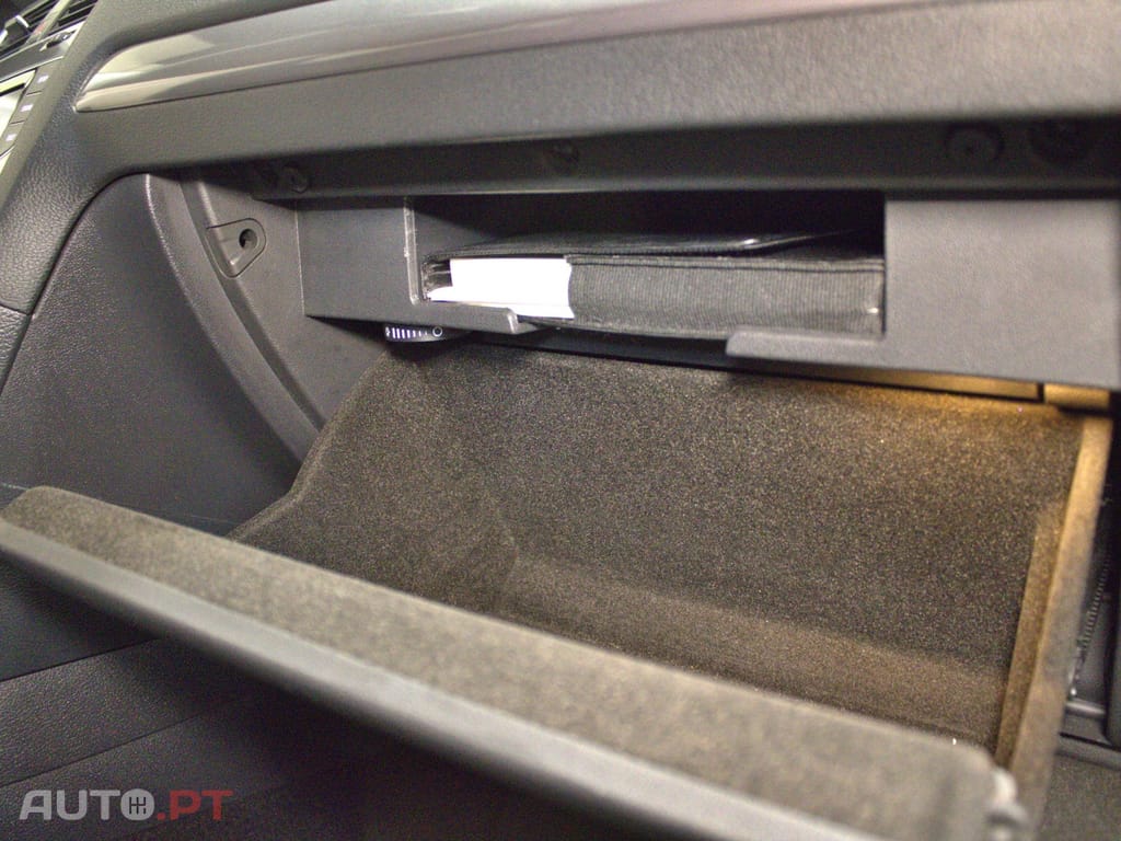 Volkswagen Golf 1.6 TDi Confortline