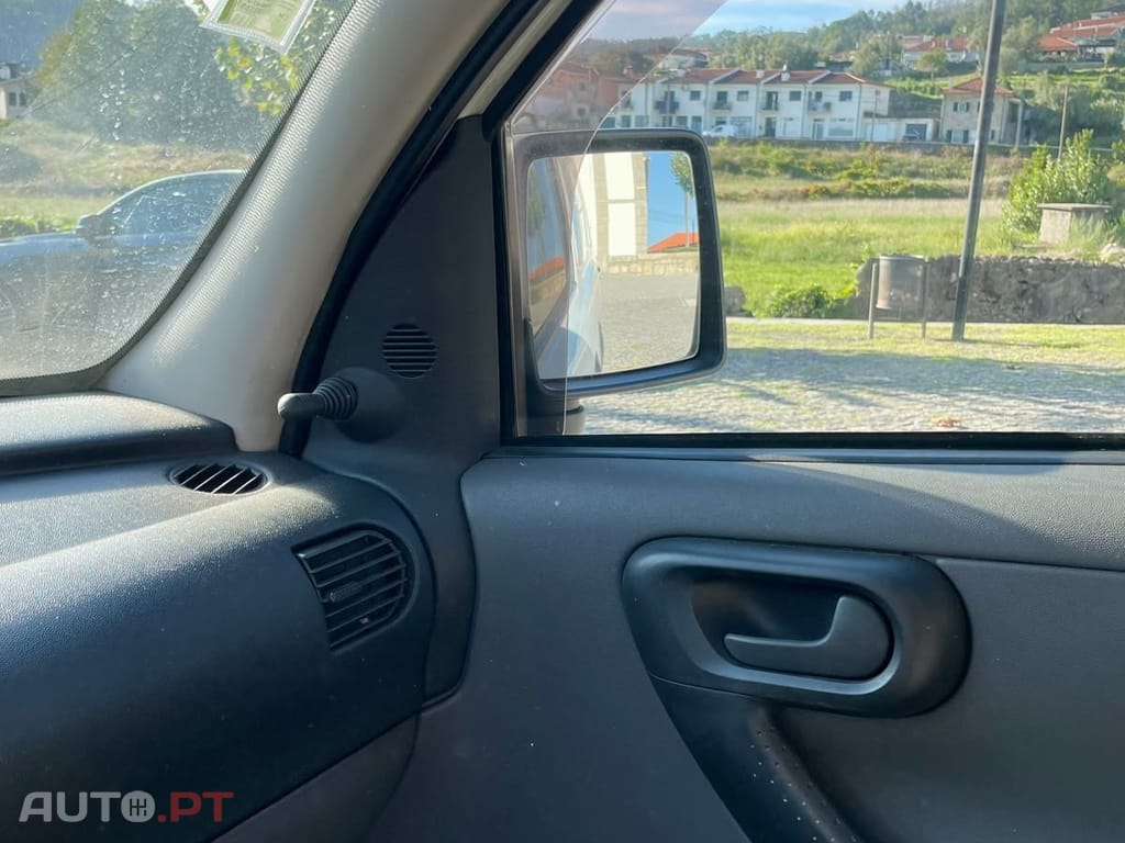 Opel Combo Cargo 1.7 Di
