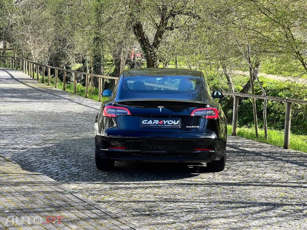 Tesla Model 3 Performance Dual Motor AWD