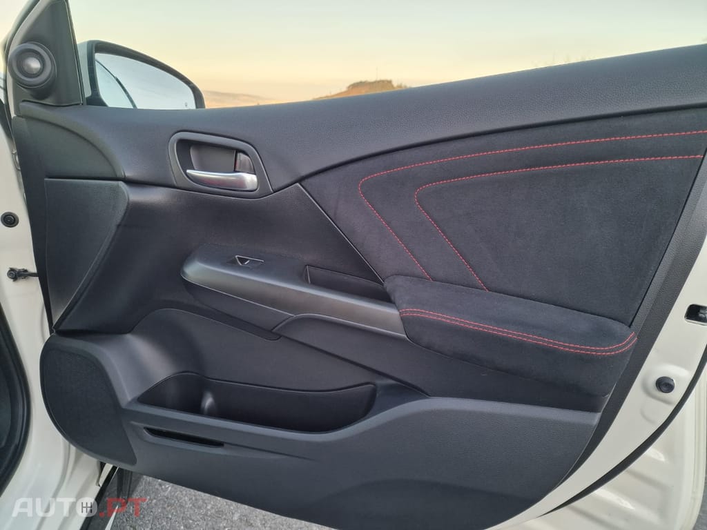 Honda Civic 2.0 i-VTEC Type-R GT