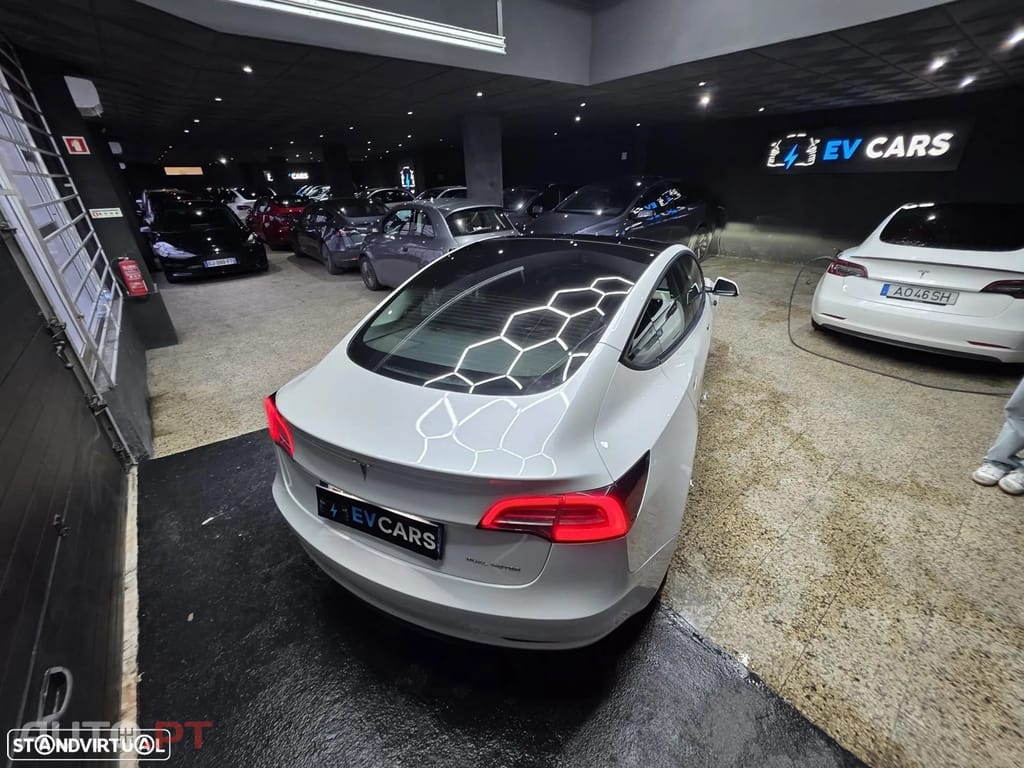 Tesla Model 3 Long Range AWD Dual Motor