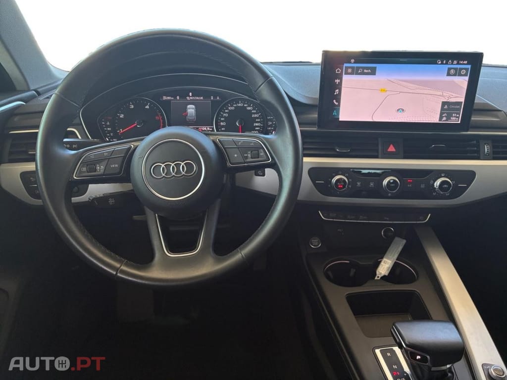 Audi A4 Avant 30 TDI S tronic