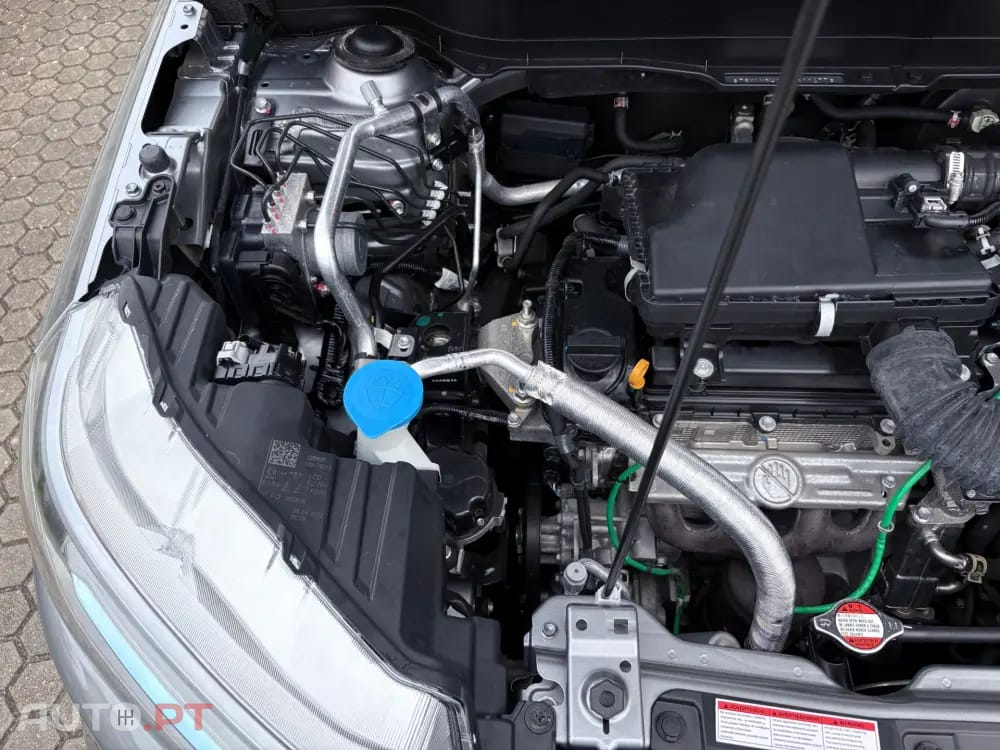 Suzuki Vitara 1.5L AGS GLX Strong Hybrid
