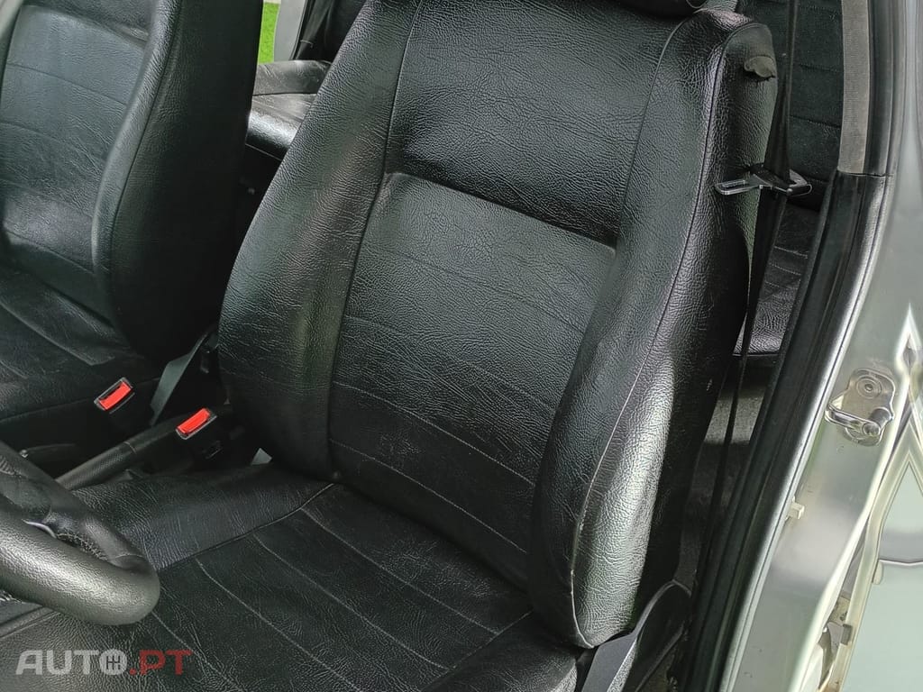 Volkswagen Polo 1.4 TDi Confortline ABS