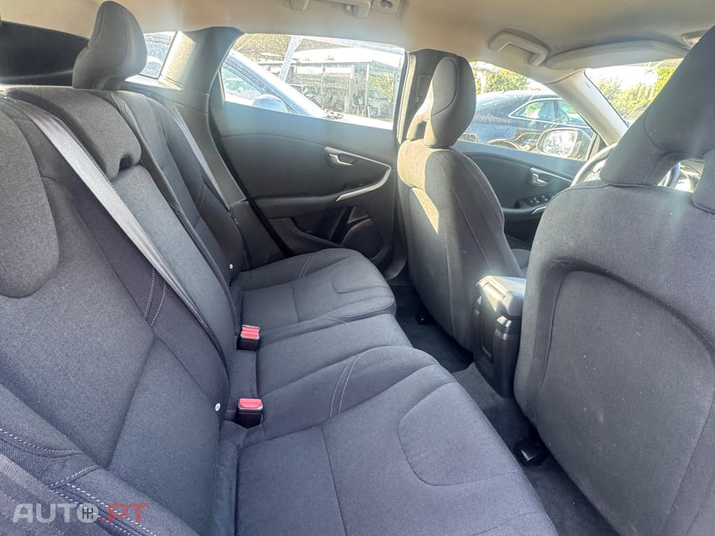 Volvo V40 1.6 D2 Kinetic
