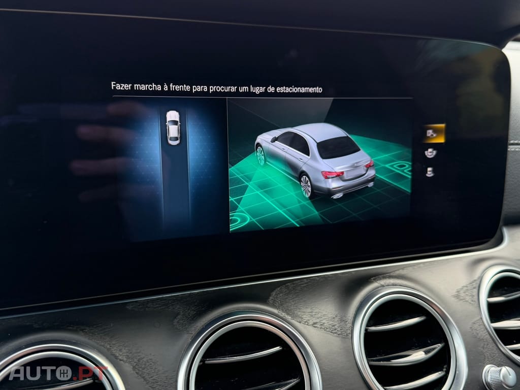 Mercedes-Benz E 300 de AMG Line