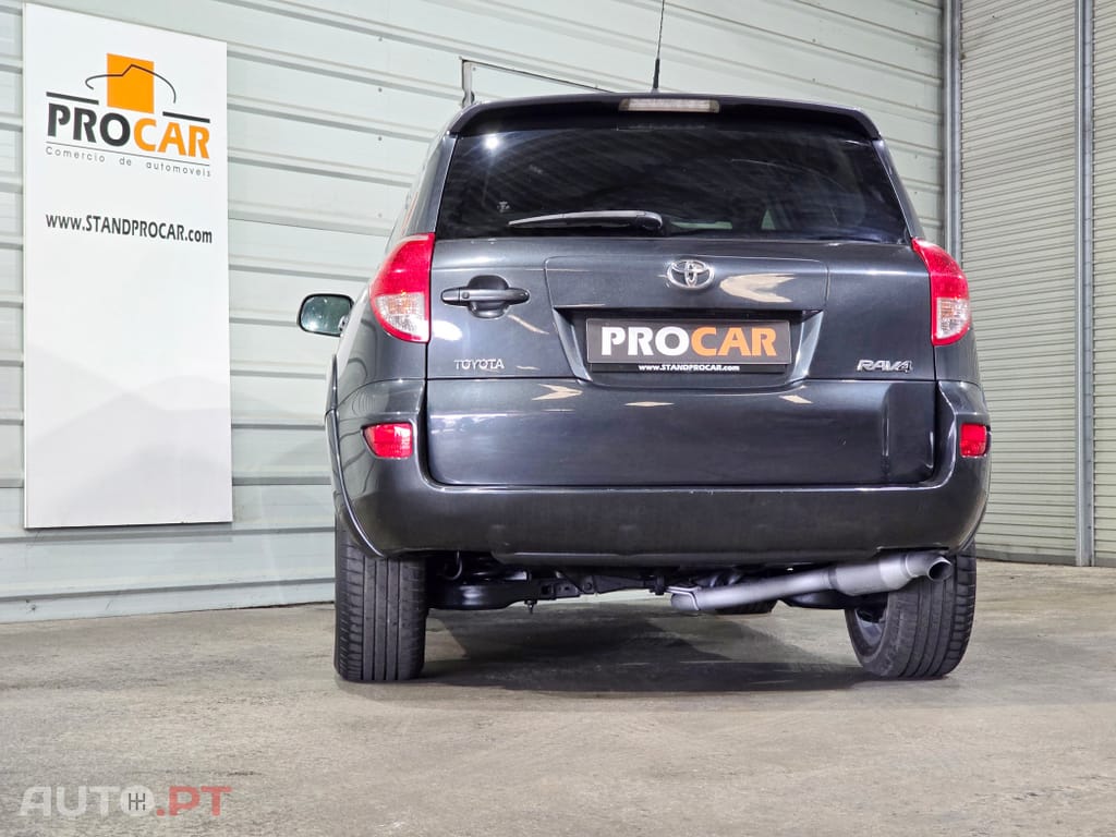 Toyota RAV4 2.2 D-4D X