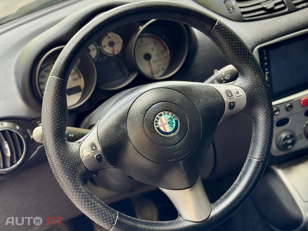 Alfa Romeo GT 1.9 JTD M-JET