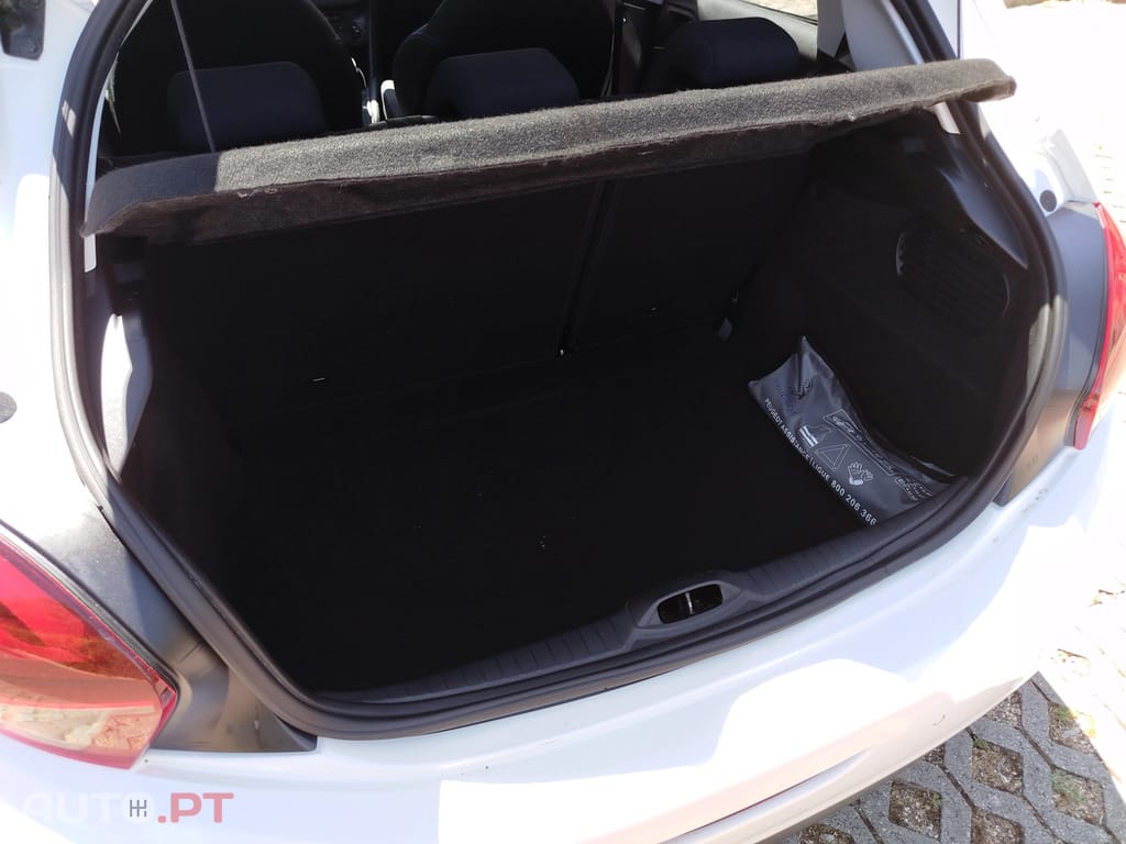 Peugeot 208 Style 1.2 Puretech