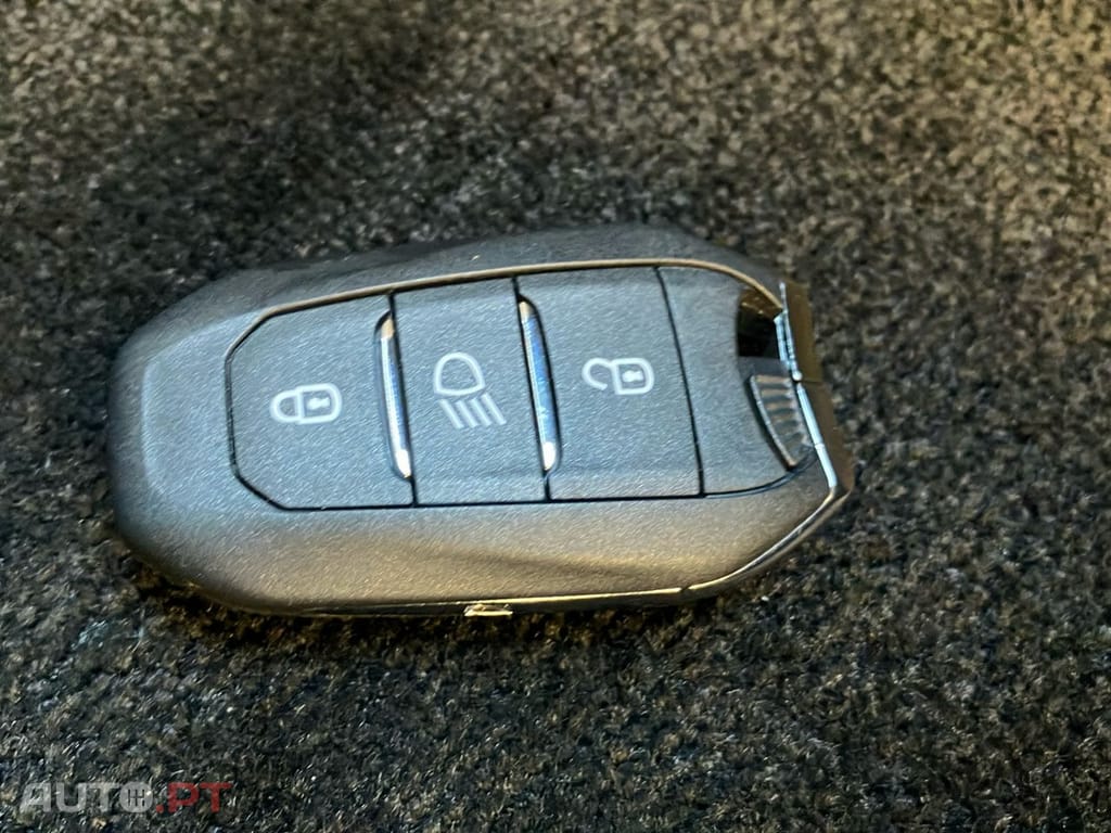 Peugeot 2008 1.2 PureTech GT Line EAT8