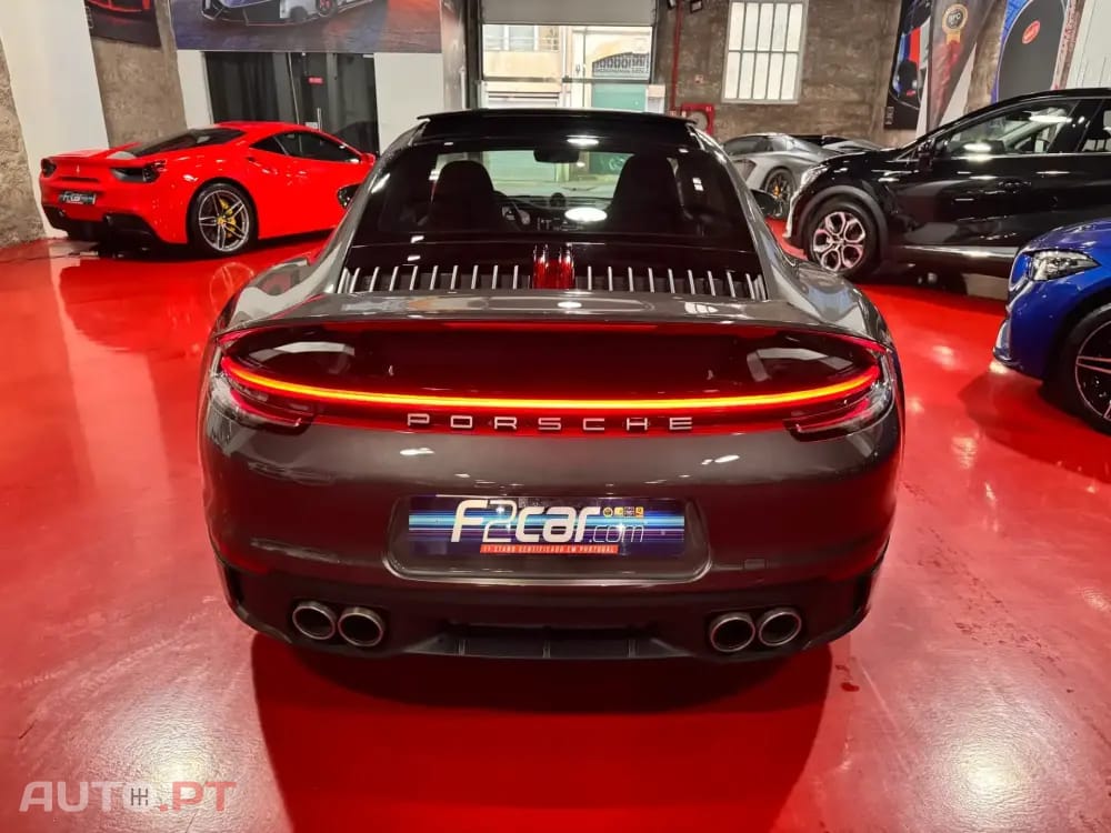 Porsche 911 4S PDK (992)