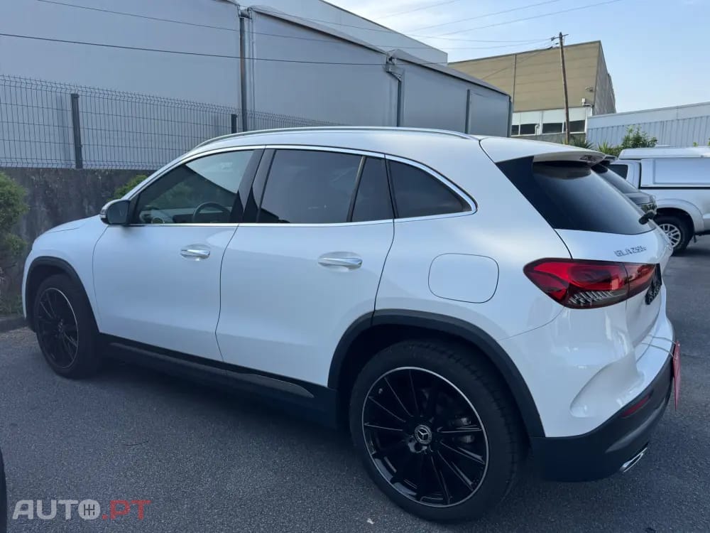 Mercedes-Benz GLA 250 e 8G-DCT AMG Line