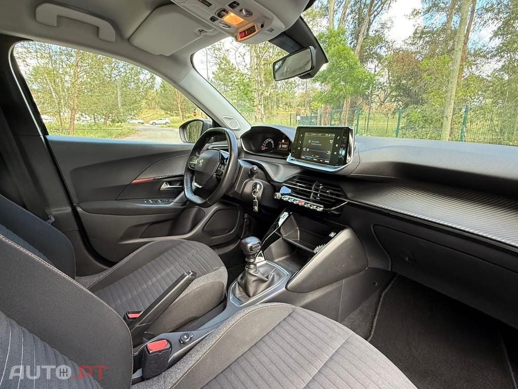 Peugeot 2008 PureTech 100 Active